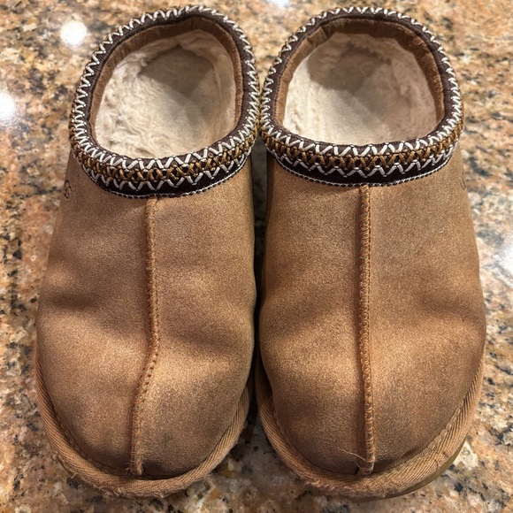 UGG Shoes - UGG Tasman Slippers